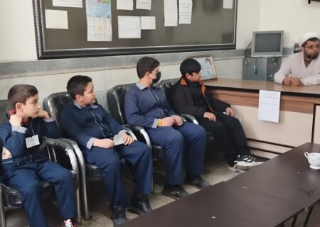 برگزاری جلسه روحانی طرح امین با یاوران امین در دبستان شهدای شیخ‌آباد 1