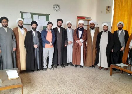 پنجمین جلسه گروه رشد متوسطه‌ی ناحیه‌ دو، به سرگروهی حجت‌الاسلام‌والمسلمین عباسیان‌پور برگزار شد.