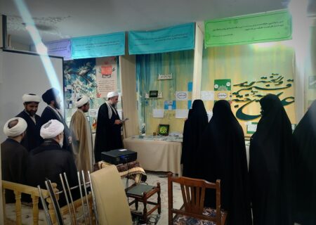 بازدید مسئولان طرح امین از نمایشگاه «مجاهدت‌های ۱۴ ساله مقر کتاب کوثر»