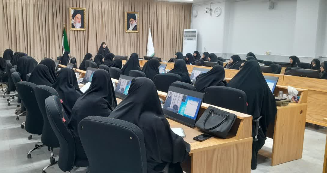 نشست مبلغان طرح امین با مسئولان اتحادیه انجمنهای اسلامی دانشآموزی