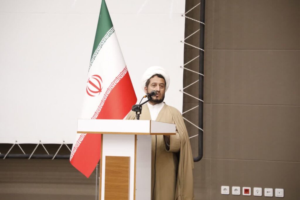 سخنرانی حجت‌الاسلام مردان‌پور، معاونت تبلیغ حوزۀ علمیه قم 