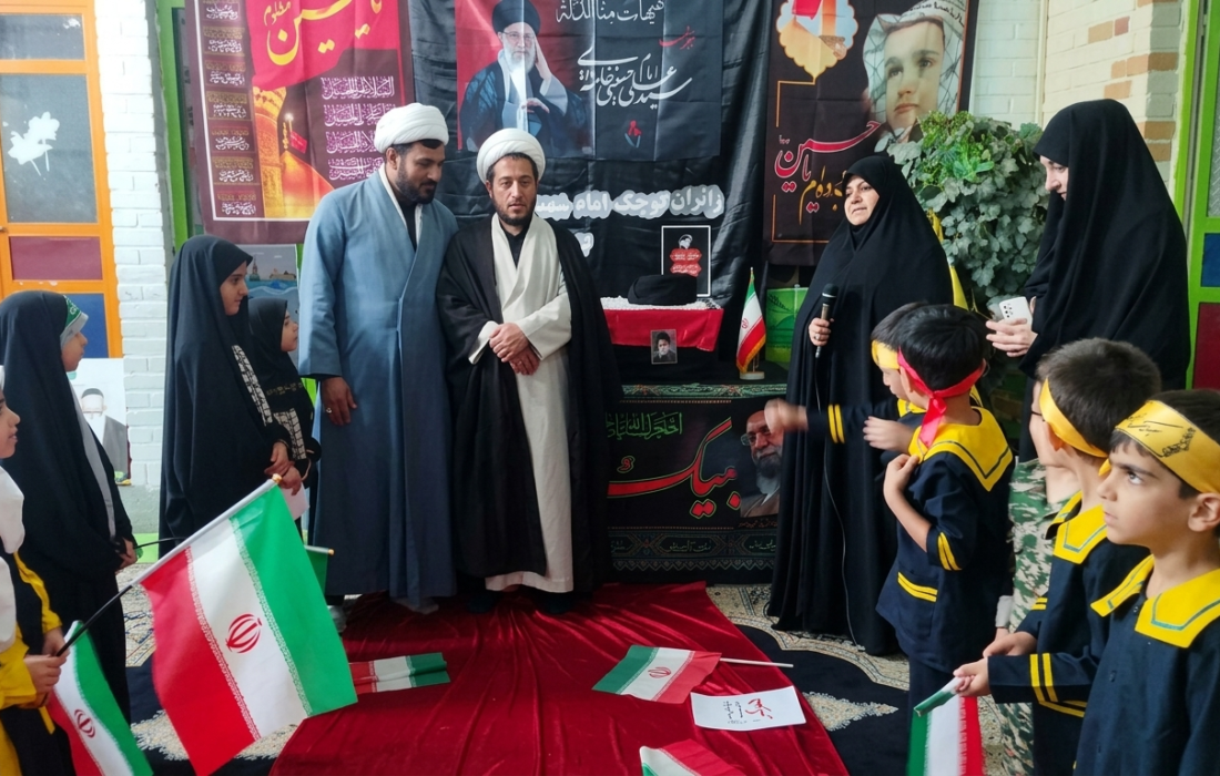کودکستان امین ولایت؛ از آیین «زائران کوچک امام شهید» تا خدمترسانی به خانوادههای عزادار